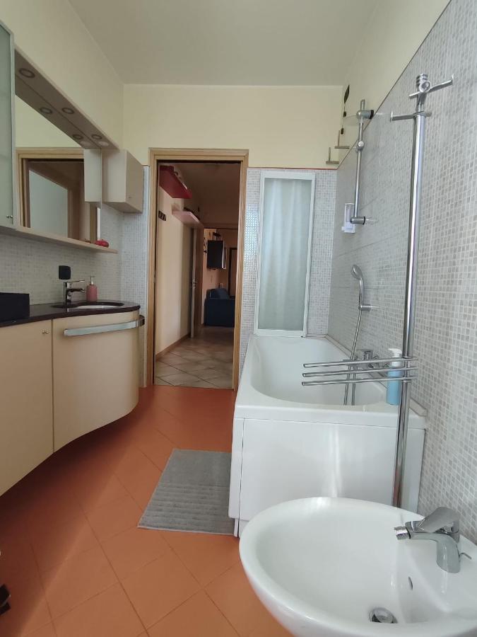 Appartement Residenza Tra Parma E Fiere à Baganzola Extérieur photo